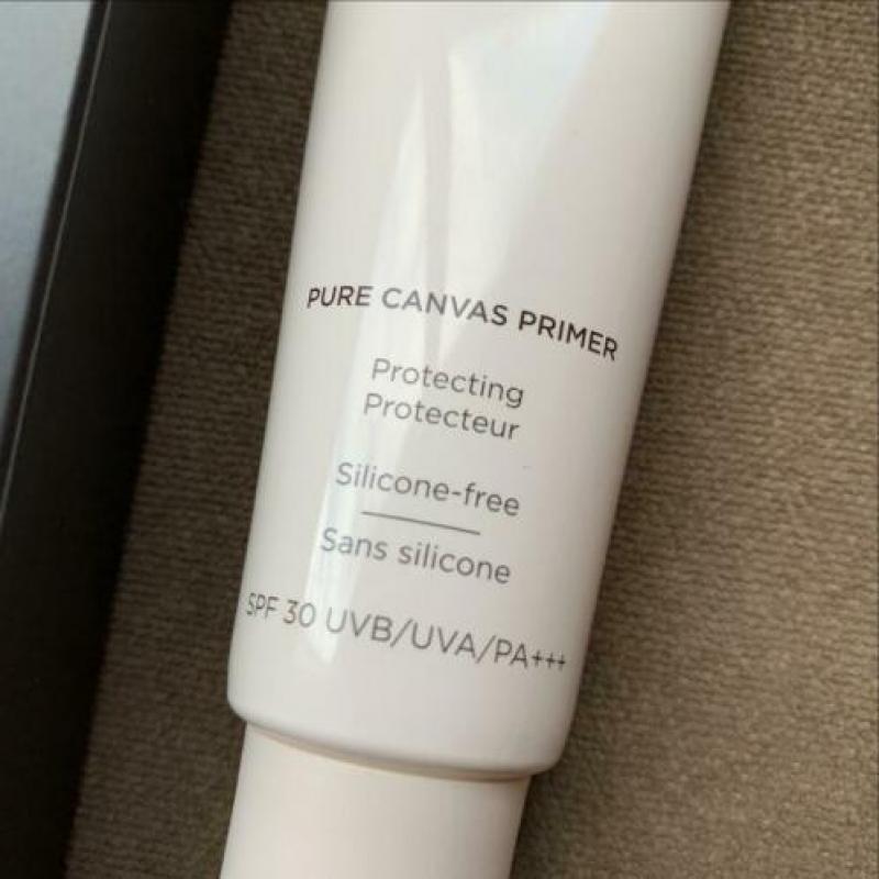 Laura Mercier pure canvas primer protecting spf30