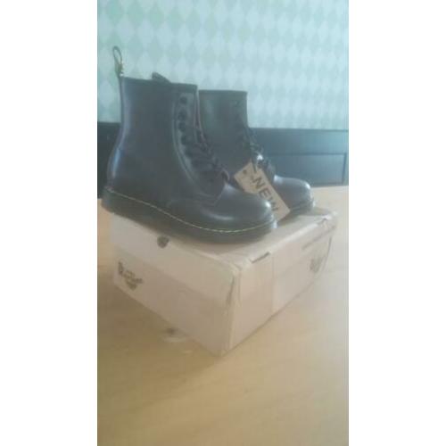 Dr. Martens AirWair bruin Mt 39