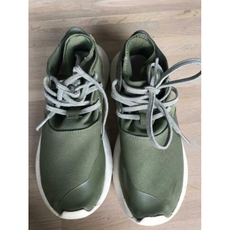 Adidas olijfgroen Tubular sportschoen S75923 mt 36 1/2 UK4