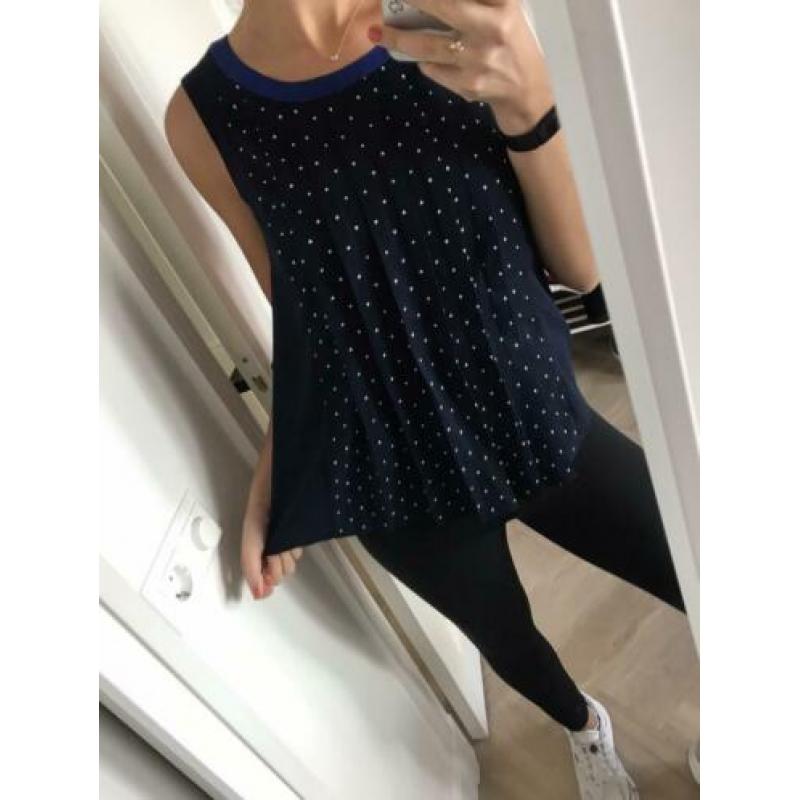 Donkerblauwe Tommy Hilfiger top S NIEUW!