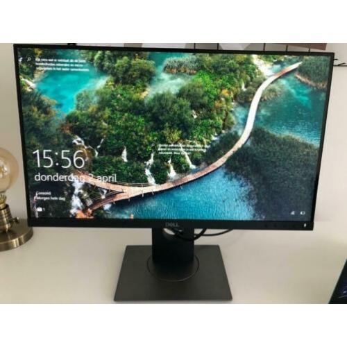 Monitor: DELL P2418D 24" 2560x1440 (Quad HD) IPS