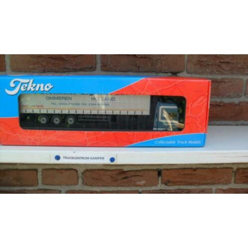 Tekno Scania 6 x 2 van J. D. Timmer.