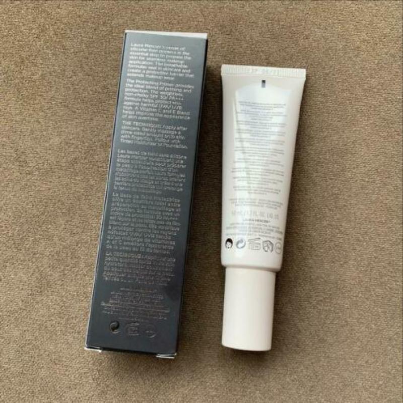 Laura Mercier pure canvas primer protecting spf30