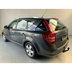 Kia Cee'd Sporty Wagon 1.4 X-tra ISG Airco Trekhaak APK 195.