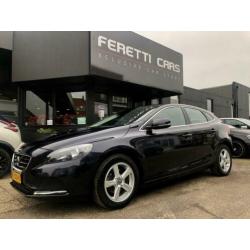 Volvo V40 GRATIS ACTIE! APRIL & MEI...2JAAR RENTEVRIJ LENEN!