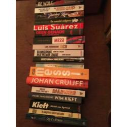 18 voetbalboeken / sportboeken
