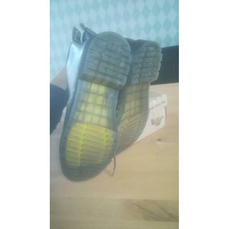 Dr. Martens AirWair bruin Mt 39