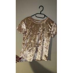 Velvet licht roze shirt maat S. 1 keer gedragen.Ook in grijs