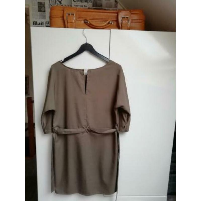 Zusss jurkje groen maat s/m met strik