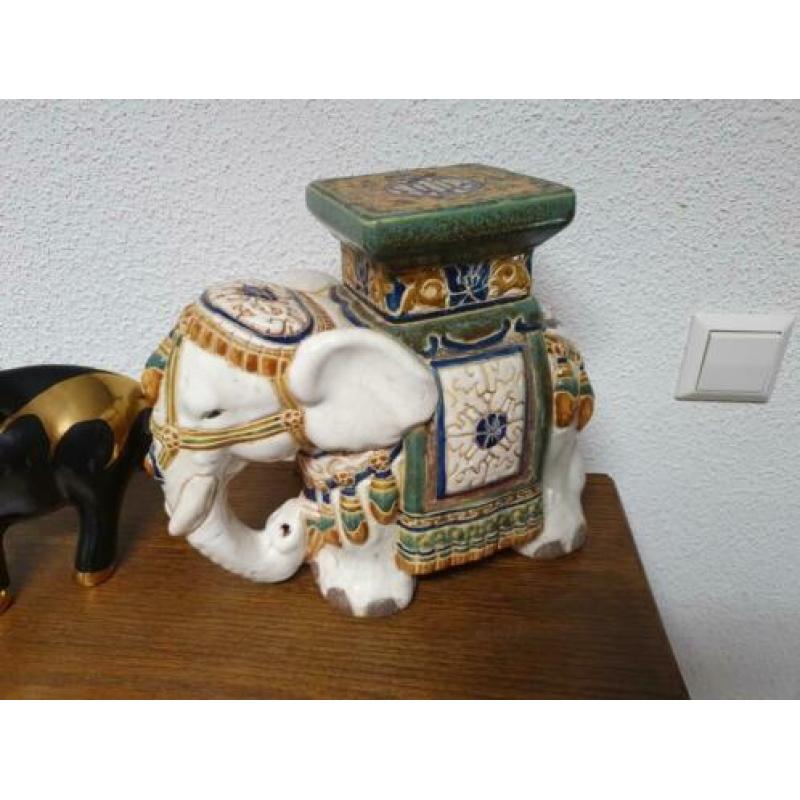 Uitverkoop!! 6 mooie olifantenbeelden voor €95,-!
