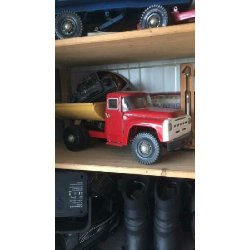 Oud ijzer speelgoed blikken auto.s camocean zil