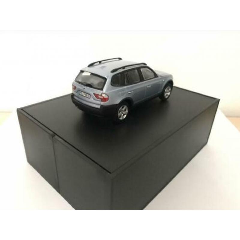 BMW X3 E83 - Kyosho
