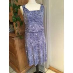 Poools zomerjurkje blauw & wit fantasieprint 38