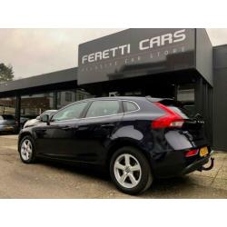 Volvo V40 GRATIS ACTIE! APRIL & MEI...2JAAR RENTEVRIJ LENEN!
