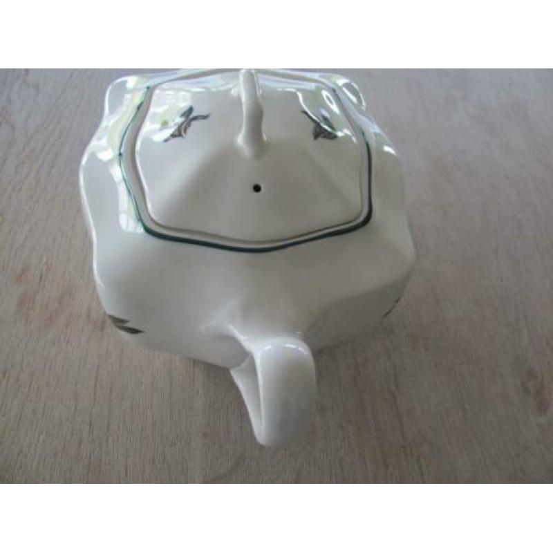 Johnson Brother super gave theepot splinternieuw............