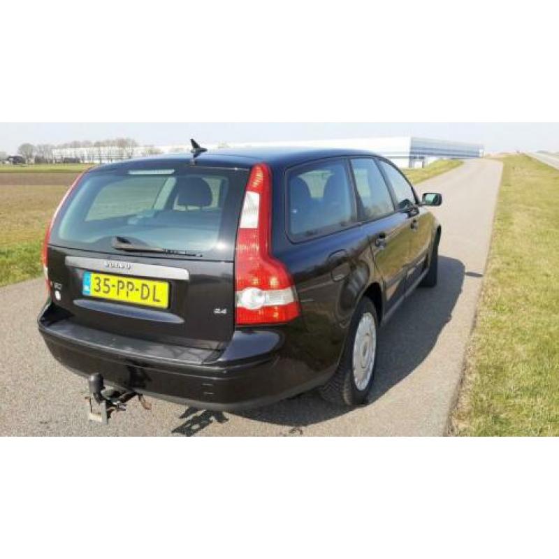 Volvo V50 2.4 140PK Geartronic 2004 Zwart