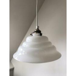 2 vintage melkglas driehoek lampenkap hanglamp opaline wit