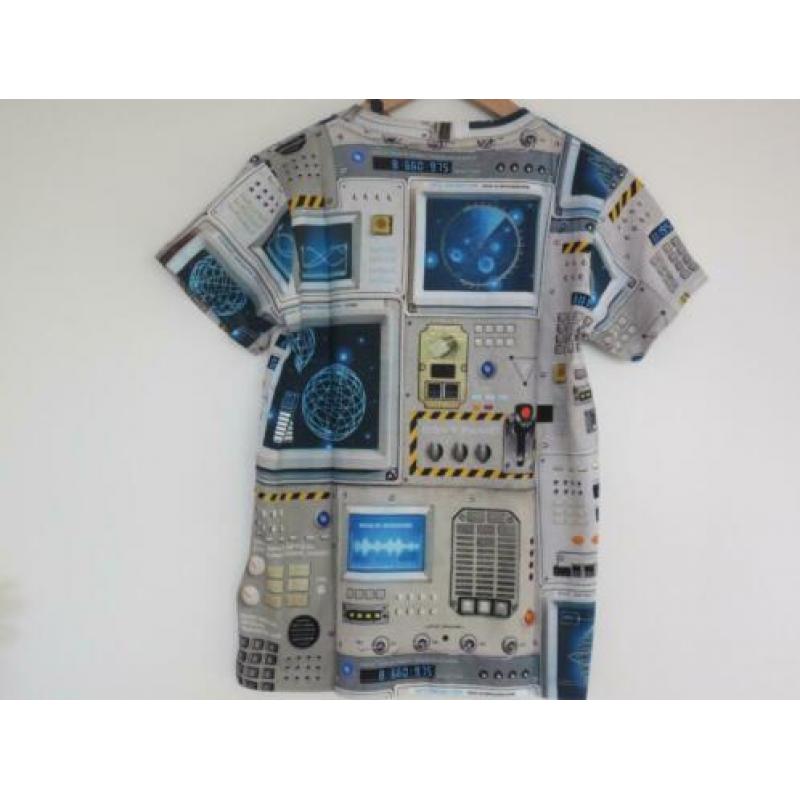 Molo shirt Space Navigation maat 140