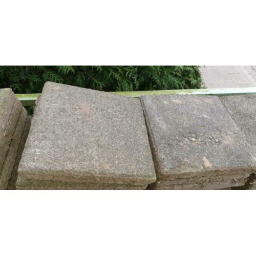 StoeptegelsTuintegels 270 stuks Gratis af te Halen 30x30x4cm