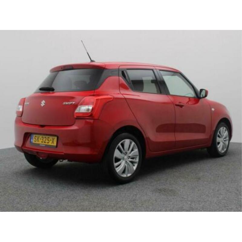 Suzuki Swift 1.2 DualJet 90pk CVT Automaat Select | Navigati