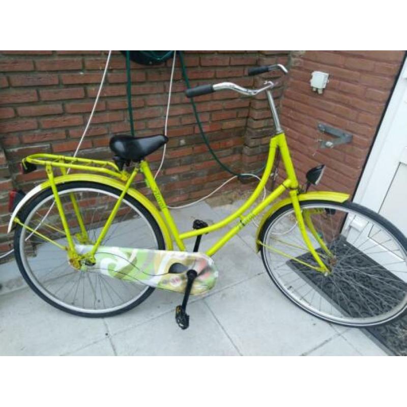 Te koop 28 inch oma stationsfiets gebruikte staat. Niet mooi