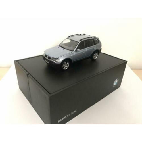 BMW X3 E83 - Kyosho