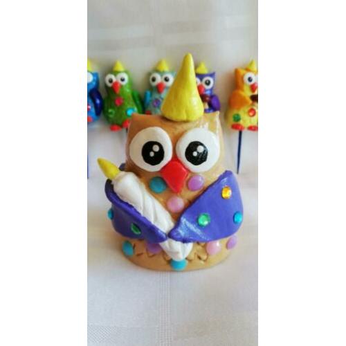 Taartdecoratie grote uil 6 kleine uiltjes