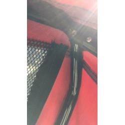 Nylon hondenbench verstevigd