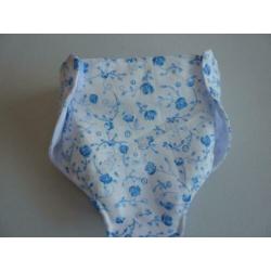 Luier voor de baby pop van 43 cm.Poppenkleertjes