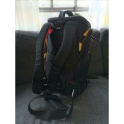 Kata 3n1-20 sling backpack cameratas.