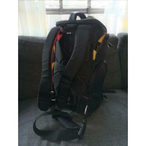 Kata 3n1-20 sling backpack cameratas.