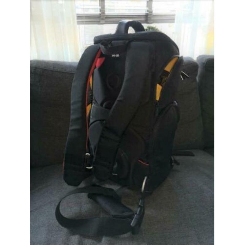Kata 3n1-20 sling backpack cameratas.