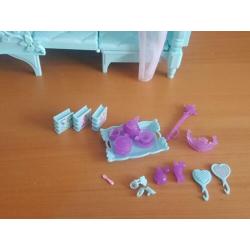 Barbie hemelbed / troon met geluid en accessoires