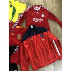 Diverse voetbal shirtjes