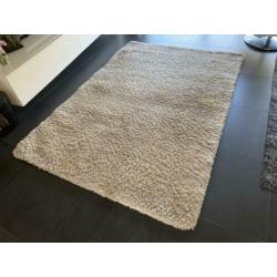Vloerkleed / 2,35 x 1,67 / Loods 5 / Dik vloerkleed