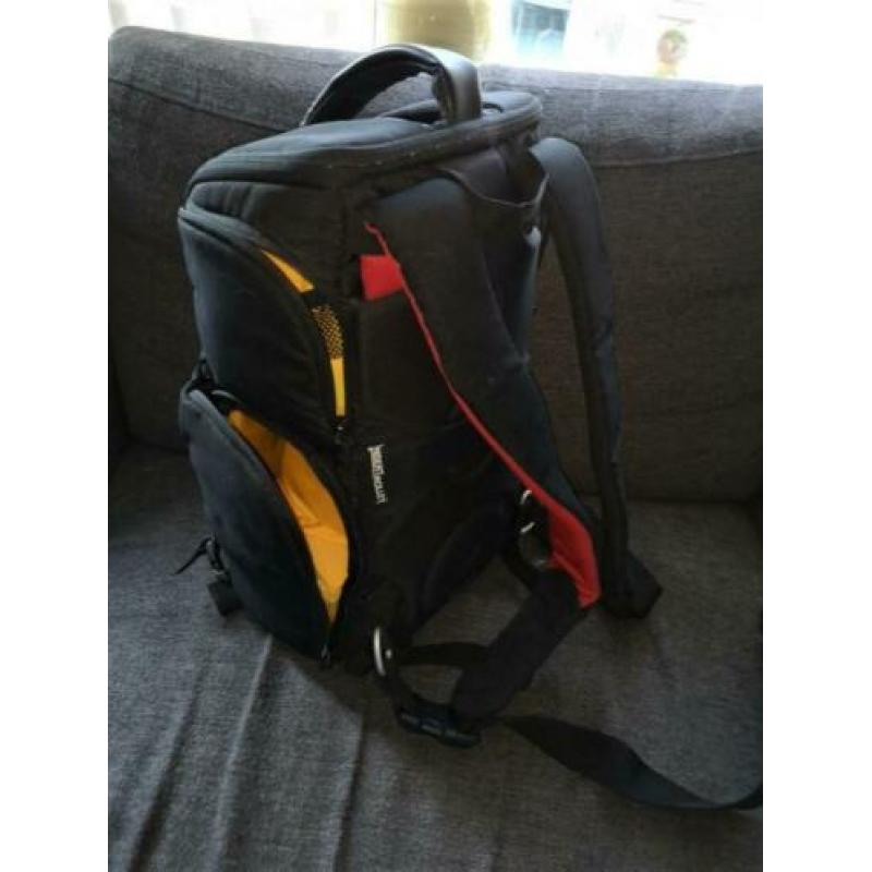 Kata 3n1-20 sling backpack cameratas.