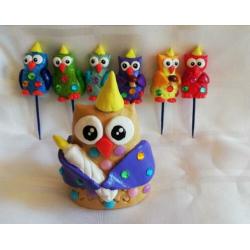 Taartdecoratie grote uil 6 kleine uiltjes