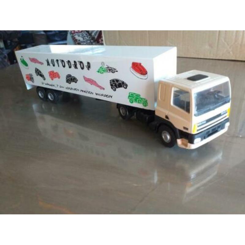 Miniatuur vrachtauto's