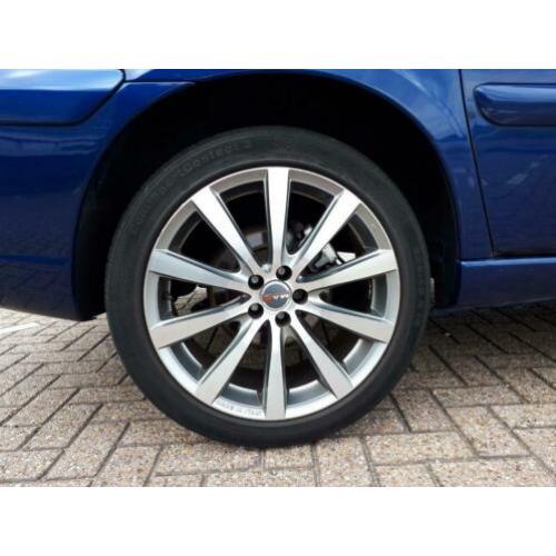 Velgen van MAK met banden van Continental 225-45-R18 18inch