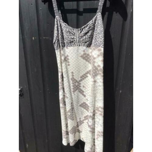Marccain jurk 38