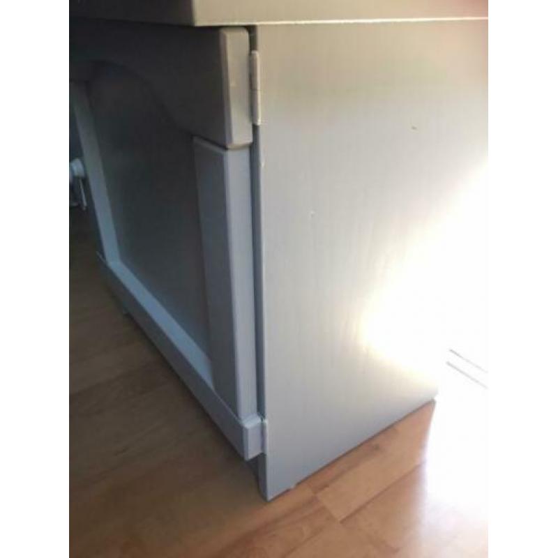 Nachtkastje / kamer kastje