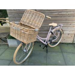 Batavus diva 28 inch framemaat 50 roze