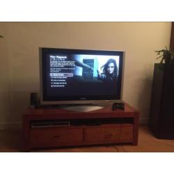 Panasonic Viera 42 inch plasma tv; TH-42PV600E