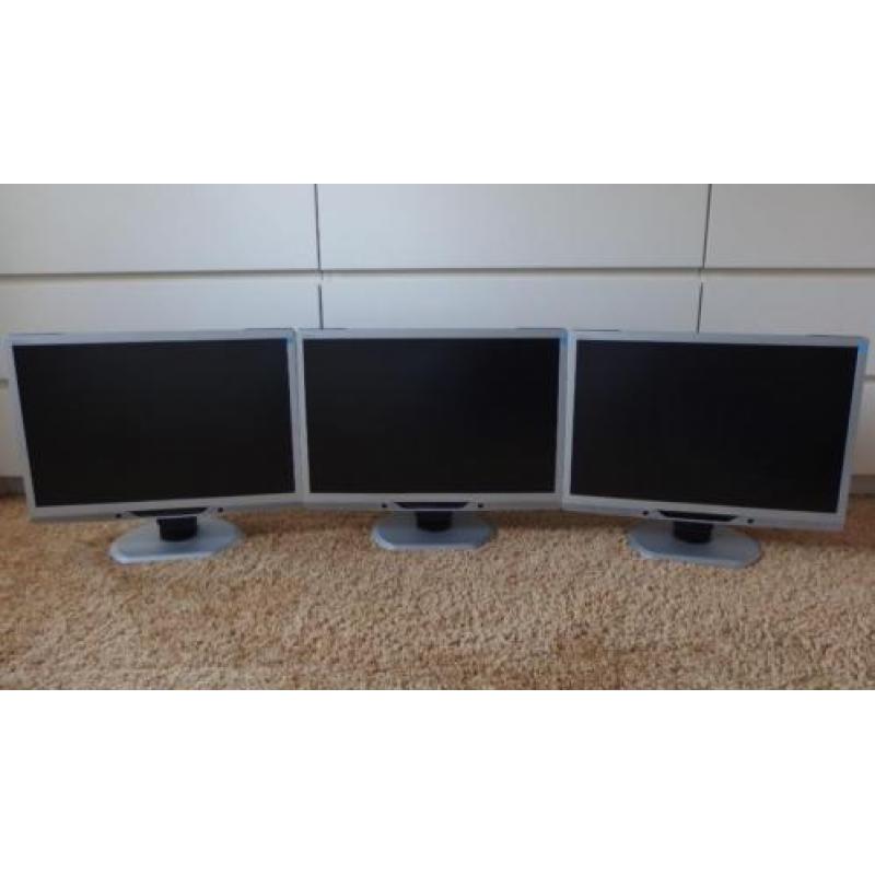 3 Stuks: 22 Inch Philips Beeldscherm Brilliance 225B2