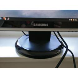 Samsung 206BW 20 inch monitor 1680x1050 DVI VGA