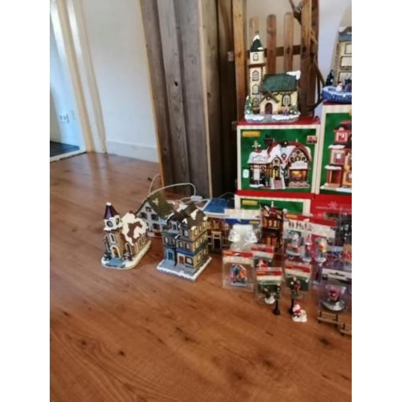 Zeer compleet lemax kerstdorp