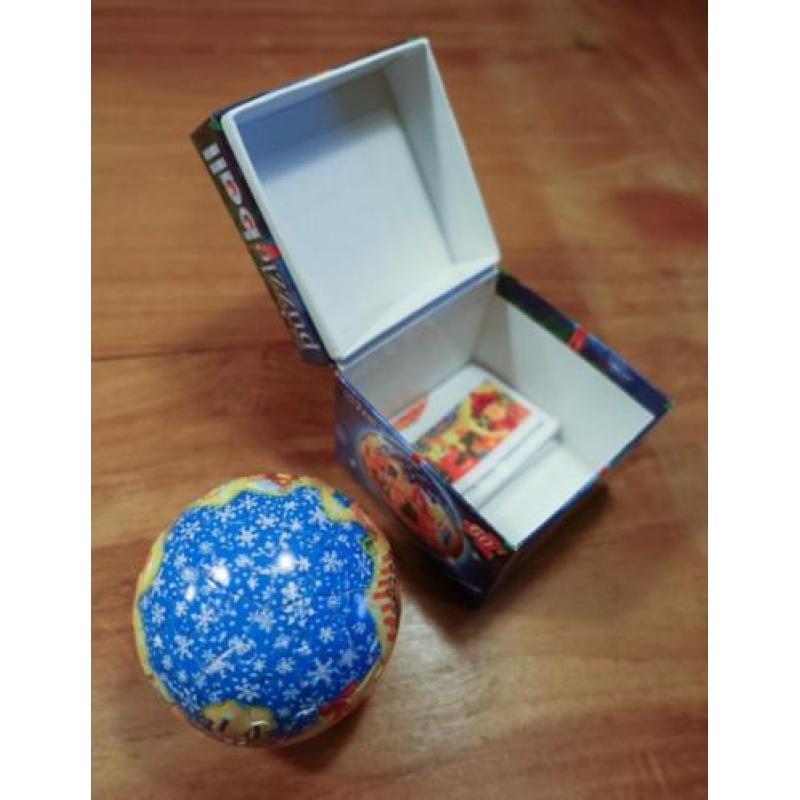 blauwe kerstbal puzzle voor in de kerstboom met doosje