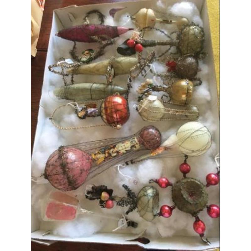 Prachtige oude en antieke kerstversiering kerstballen kerst
