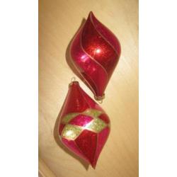 Oude kerstbal pegel ornament 2 stuks