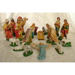 Oude gipsen kerstgroep voor retro Kerststal / Vintage